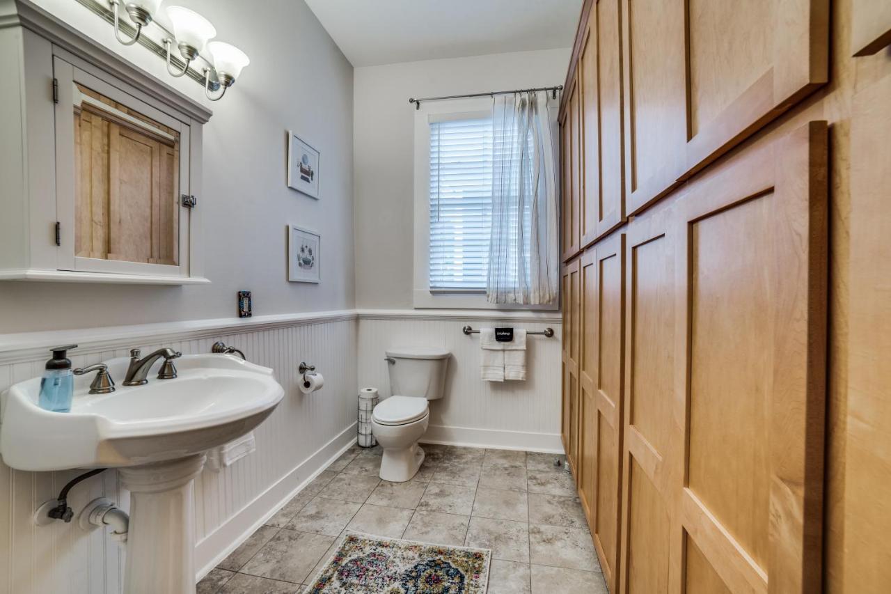 Downtown Historic 2Bdrm, Walk To Riverwalk, Alamo; Beautifully Renovated! San Antonio Zewnętrze zdjęcie