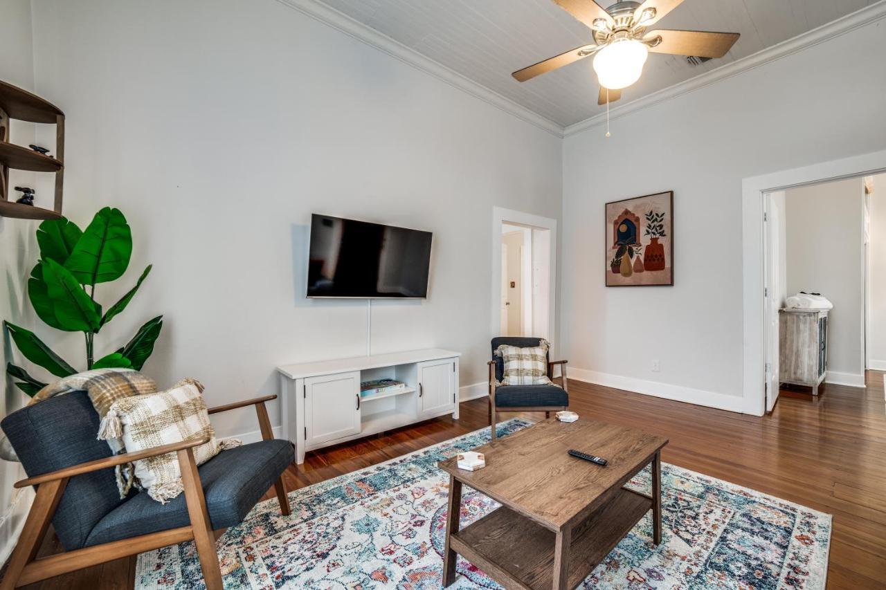 Downtown Historic 2Bdrm, Walk To Riverwalk, Alamo; Beautifully Renovated! San Antonio Zewnętrze zdjęcie